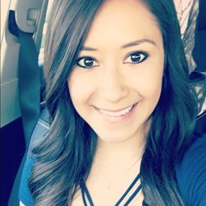 Meet your Posher, Meliza